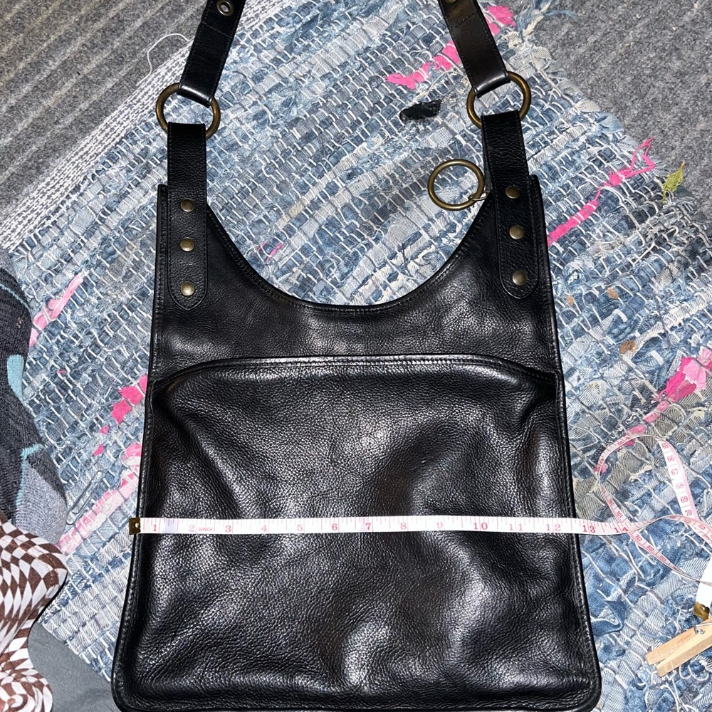 Lucky Brand leather shoulder bag!